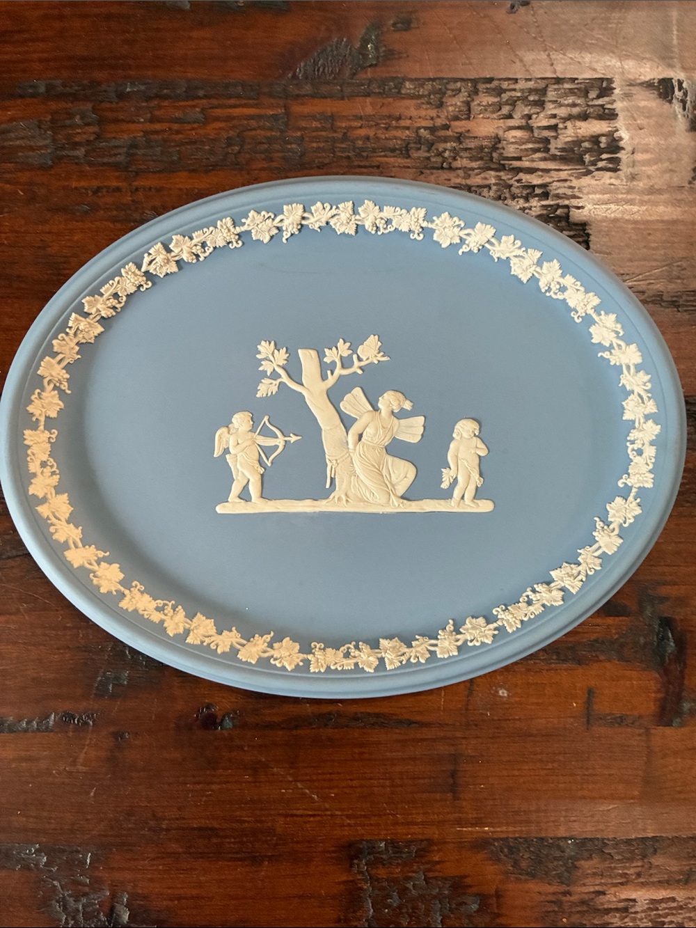 Vintage Wedgwood Blue Jasper Cherub Oval Tray - Picture 4 of 8